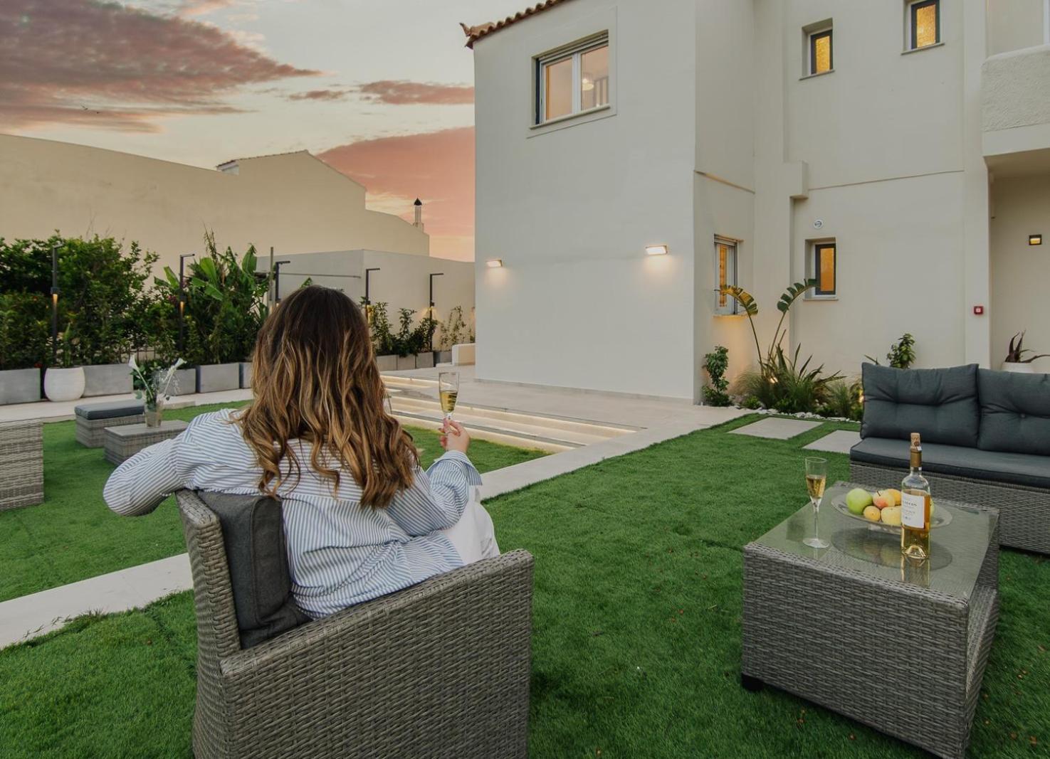 Le Jardin Apartments Kampos Marathokampou ภายนอก รูปภาพ